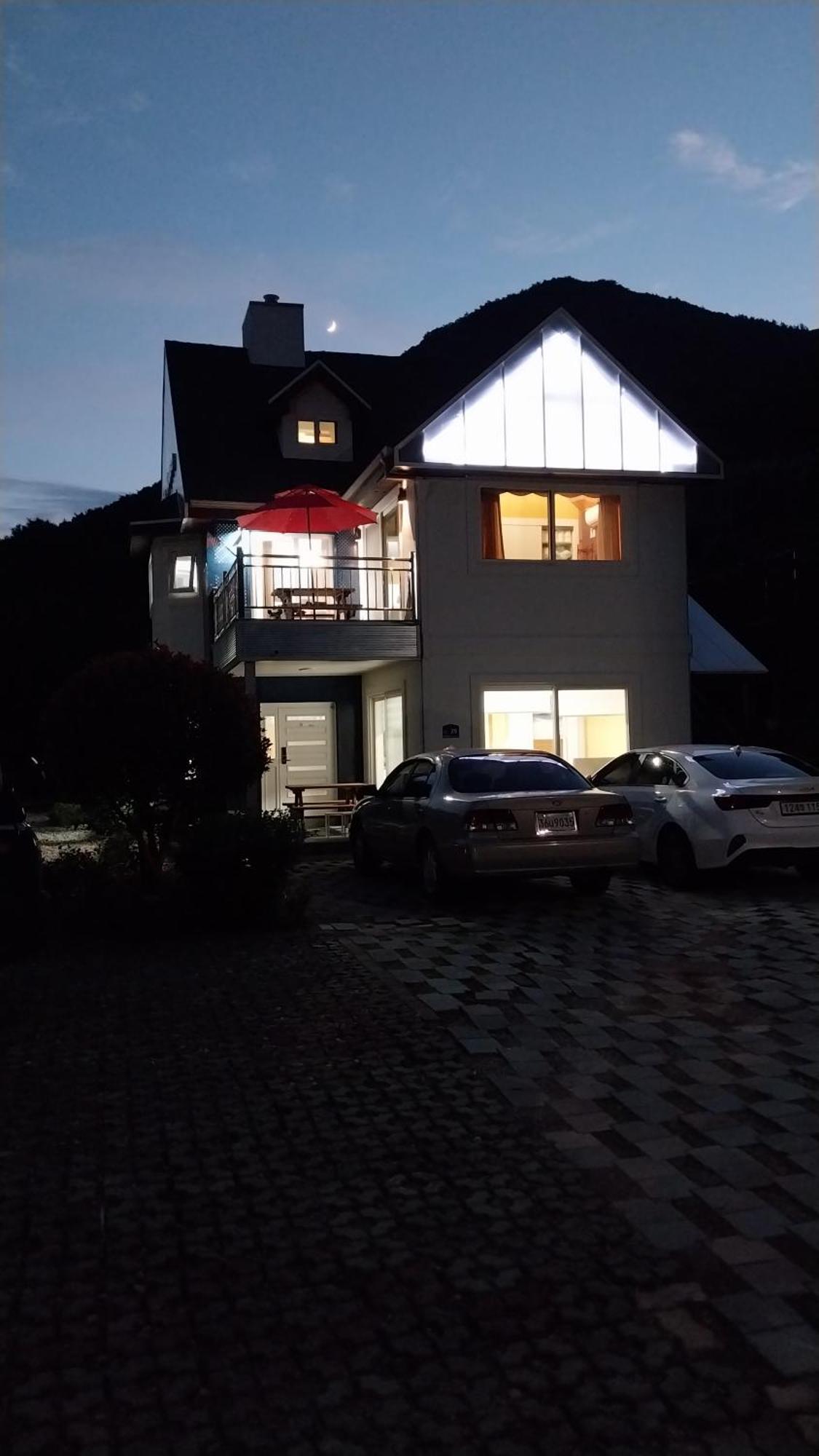 Hotel White House Namhae Exterior foto
