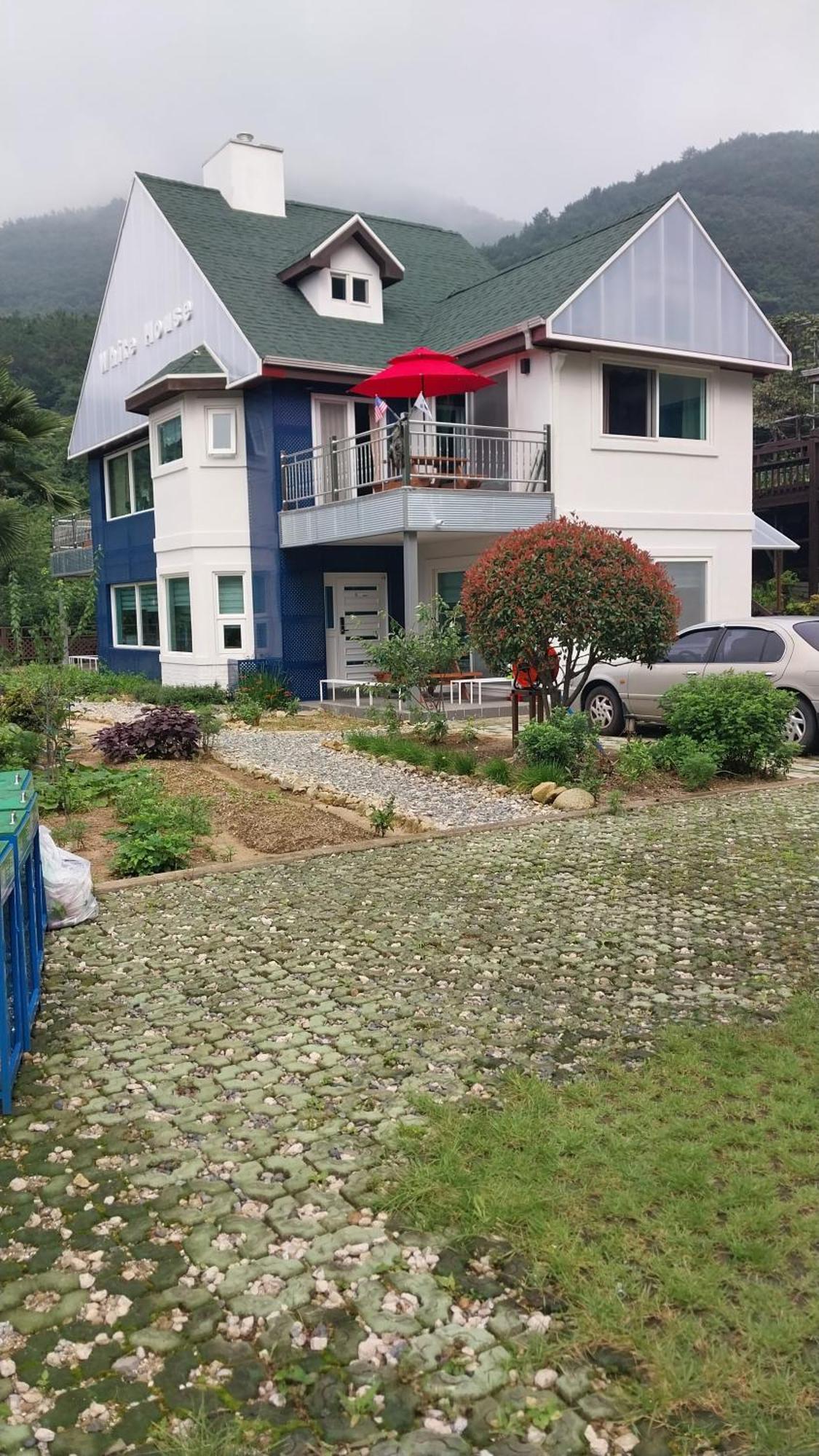 Hotel White House Namhae Exterior foto